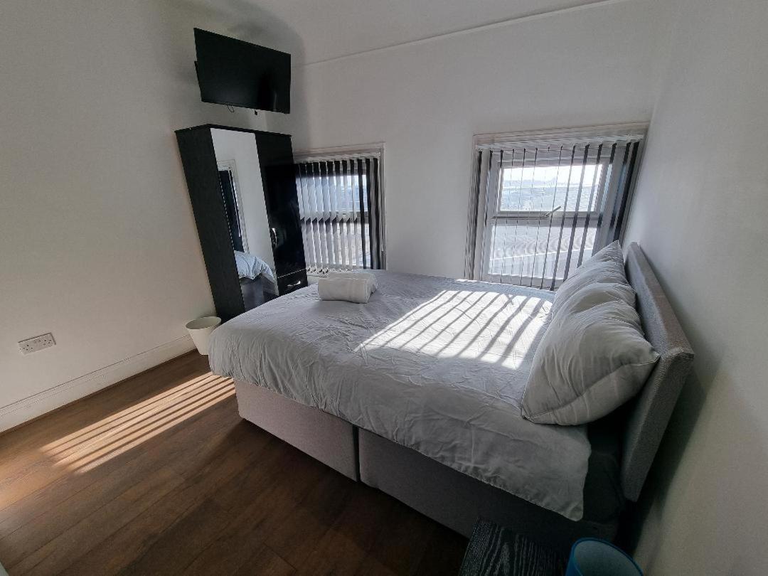 Pl Liverpool Hotel ภายนอก รูปภาพ